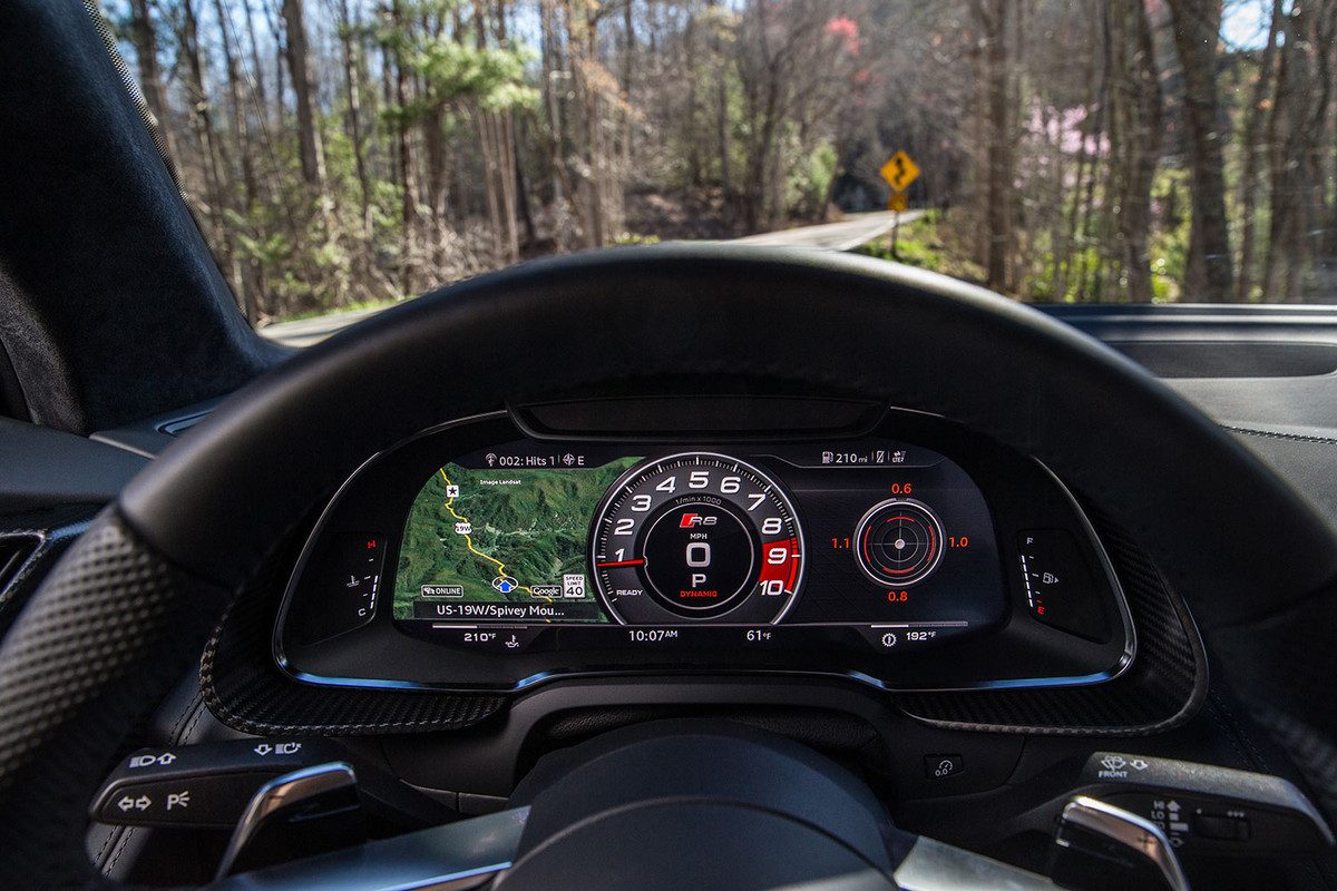 audi r8 v10 plus en daytona road trip 18