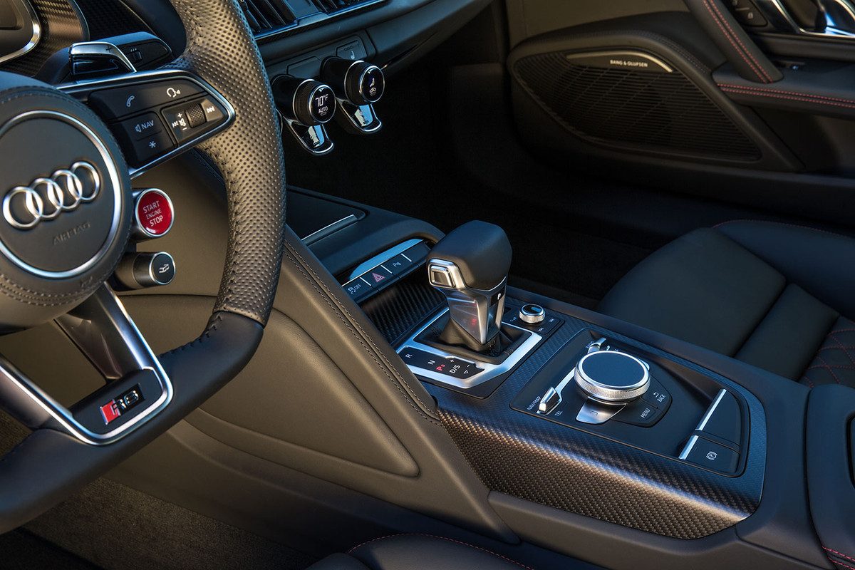 audi r8 v10 plus en daytona road trip 20