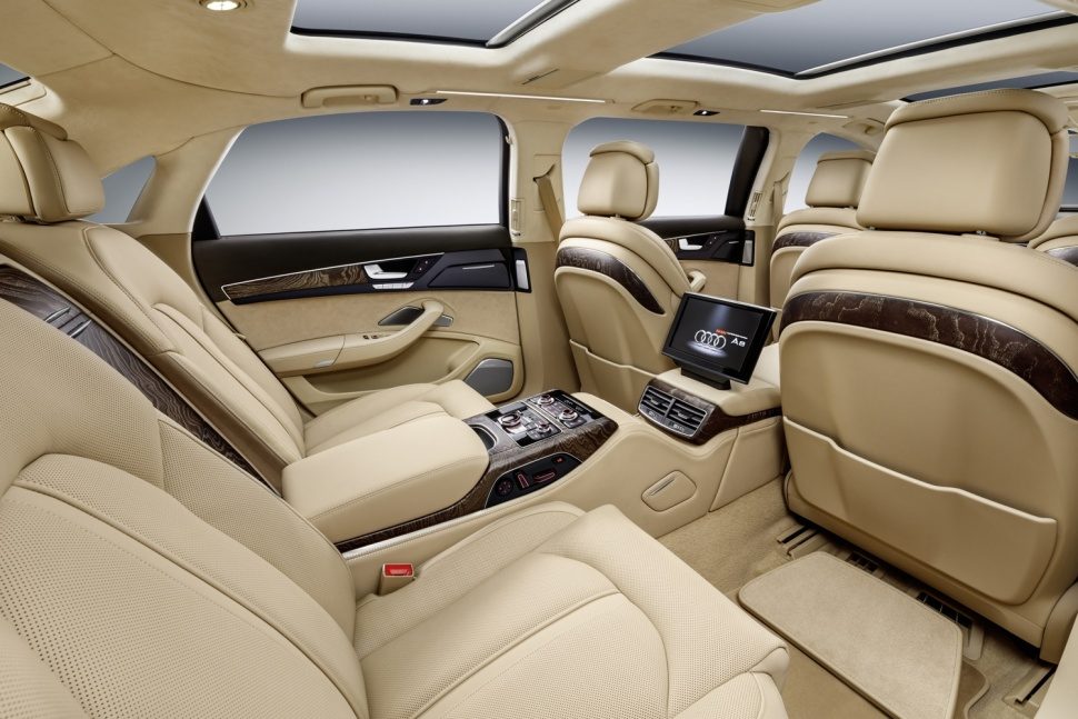 audi a8 limosina 09