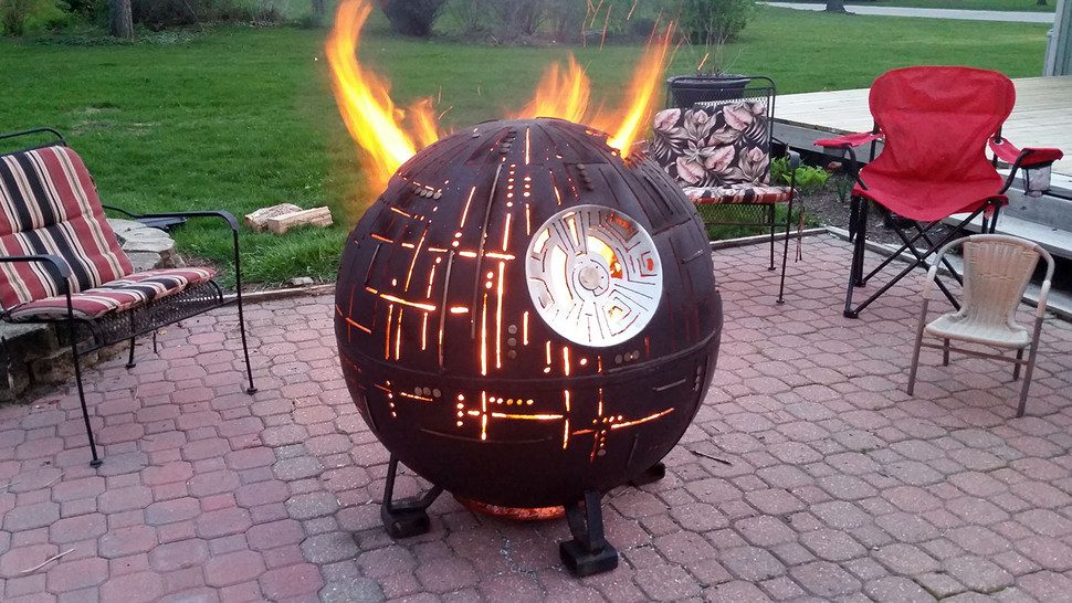 estrella de la muerte chimenea death star fire pit hcv7dsr 970x546 c