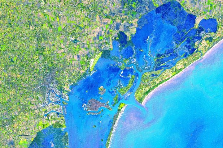 venice-lagoon-720x720