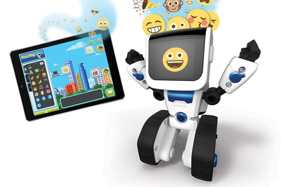 ces asia robots 10coji by wowwee 1080x1080 72dpi 970x647 c