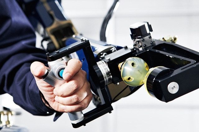 hyundai exoesqueleto 20160509 wearable robot 07 640x427 c