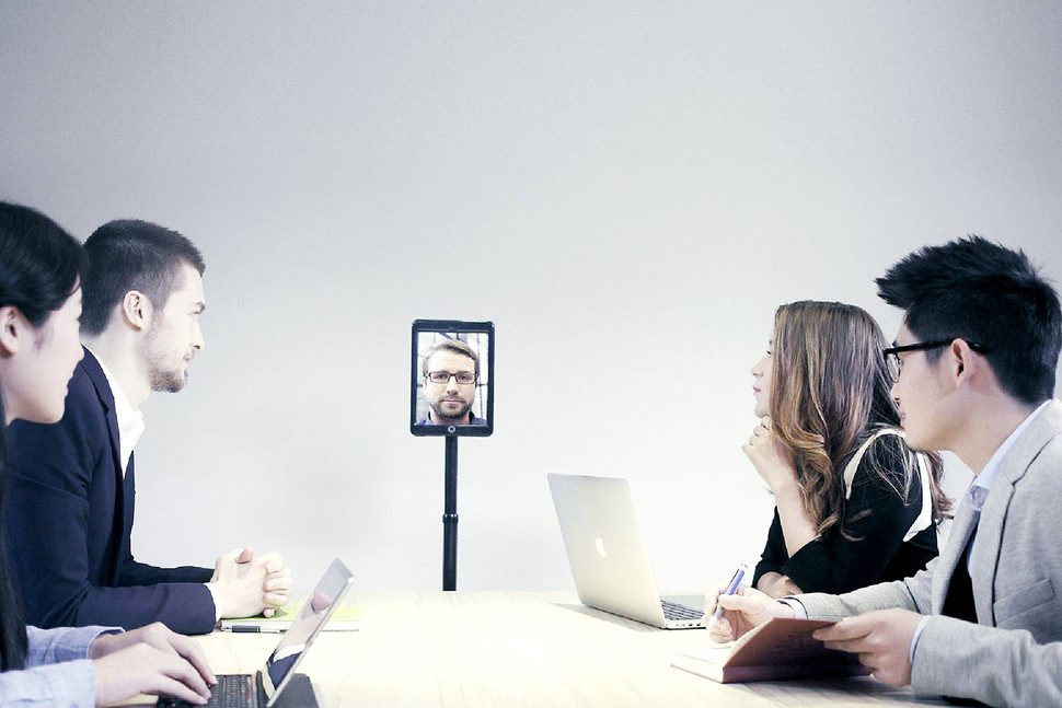 ces asia robots 9roboming main 970x647 c