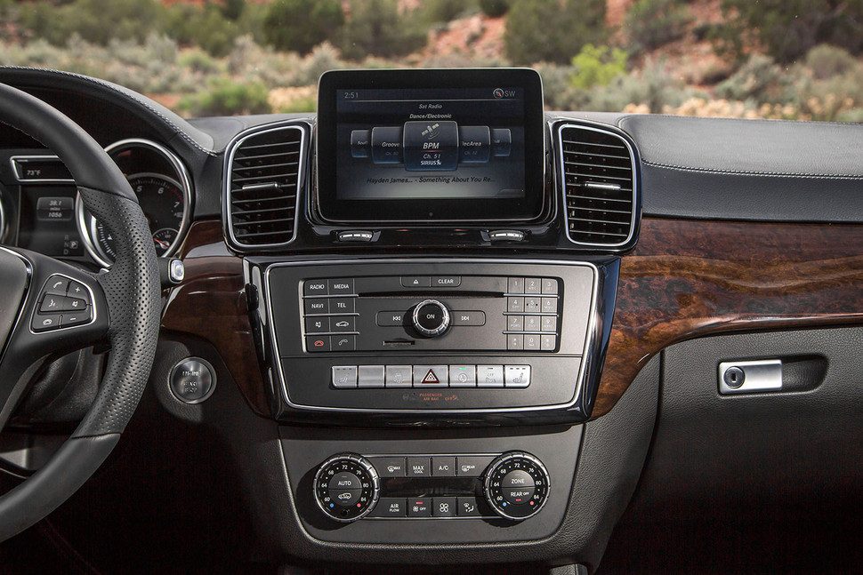 mercedes amg suv gls63 10