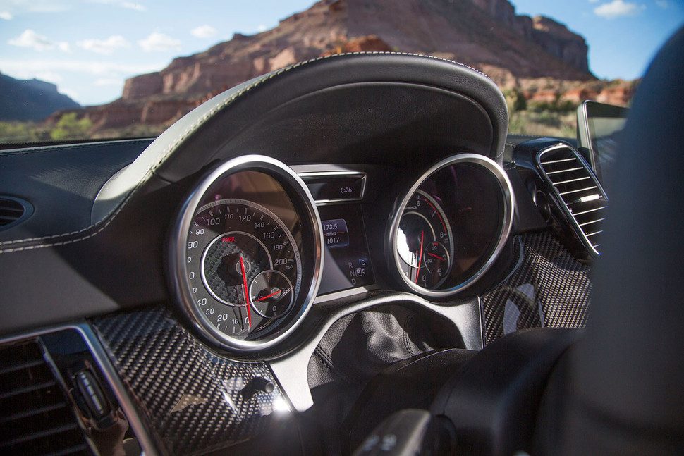 mercedes amg suv gls63 23