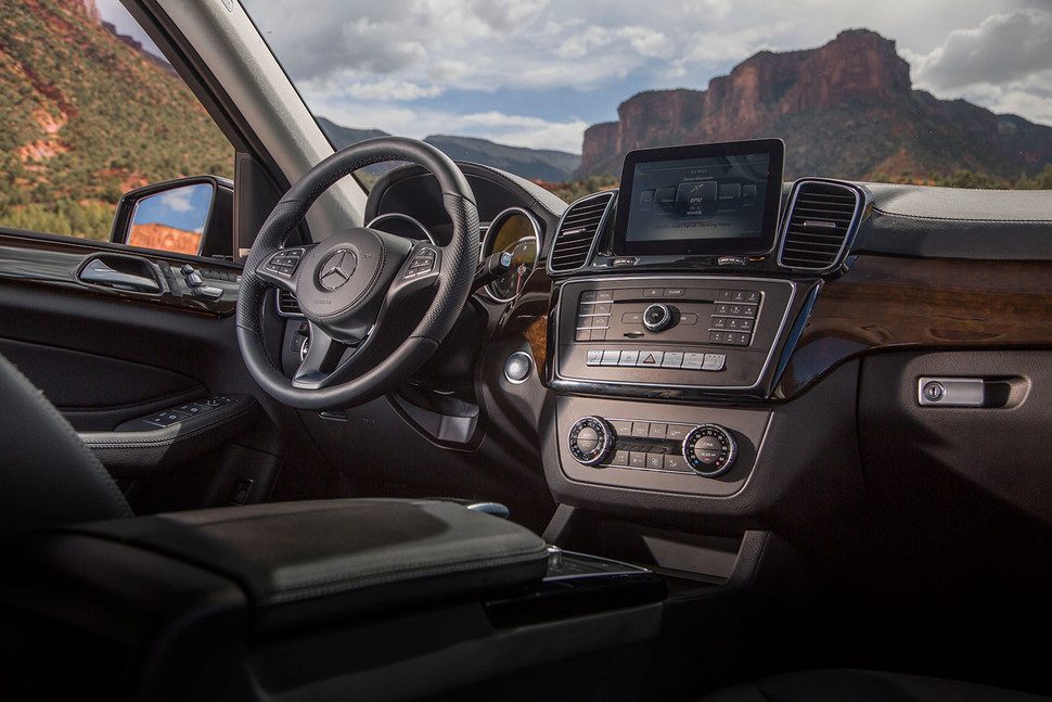 mercedes amg suv gls63 25