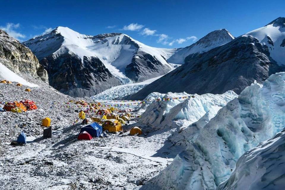 escalan el everest sin oxigeno alpenglow zeb blais 970x647 c