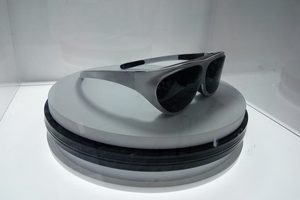 ces-asia-dlodlo-glass-v1-720x480