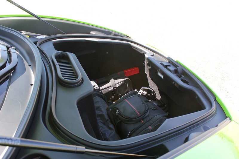 mclaren 675 lt auto de carrera 16