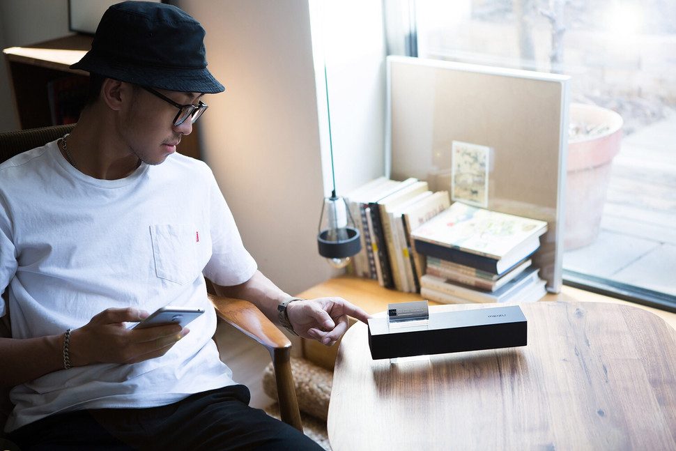 gravity altavoz flotante inalambrico meizu 4 970x647 c