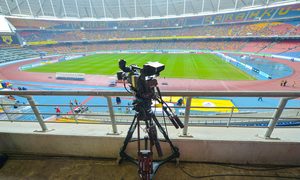 robo camaras versus camarografos live tv camera 640x0