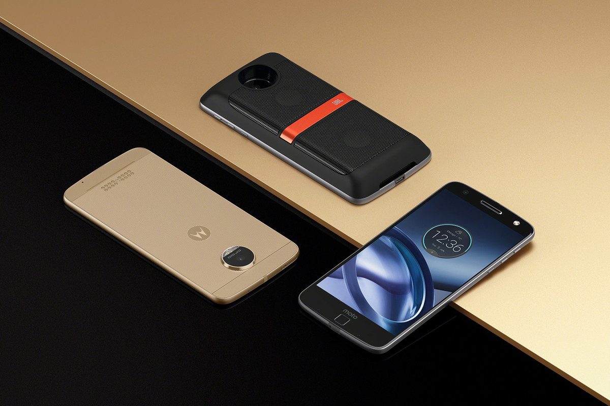 moto z motomods droid edition lifestyle 1200x0