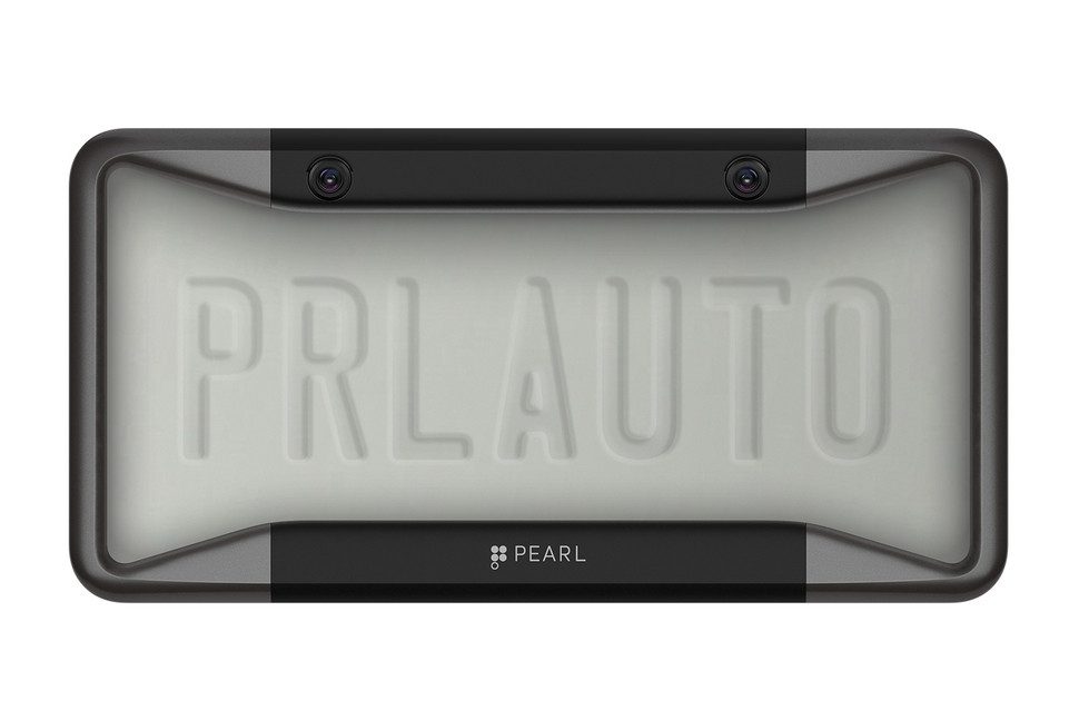esta funda para la matricula oculta una camara de seguridad pearl rearvision 0016 970x647 c