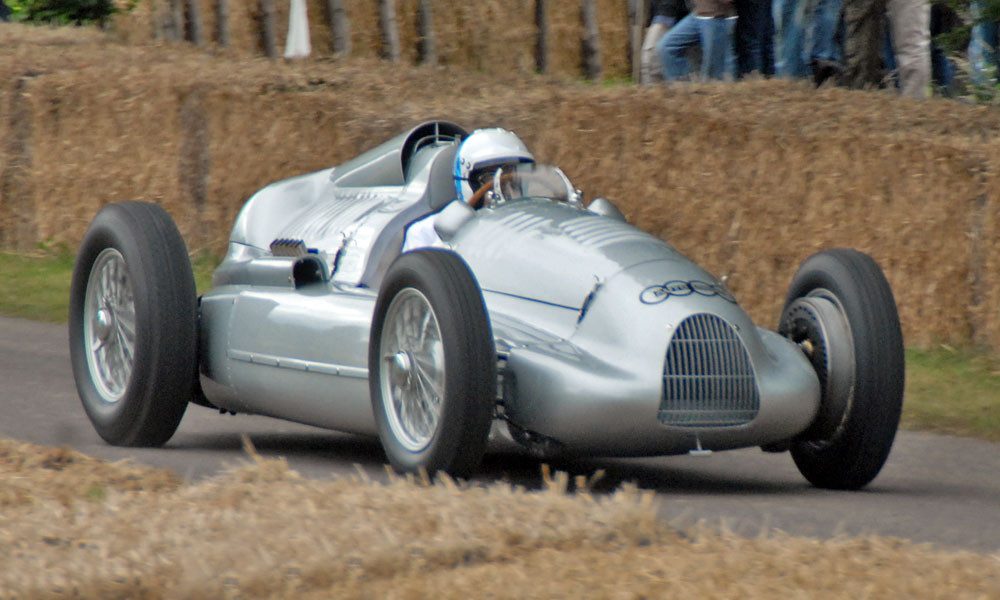 1938-auto-union-d-type-1000x600