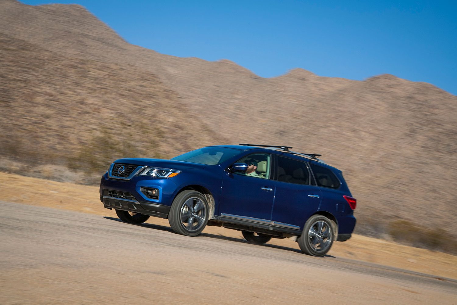 la nissan pathfinder 2017 trae novedades fin de ano 10