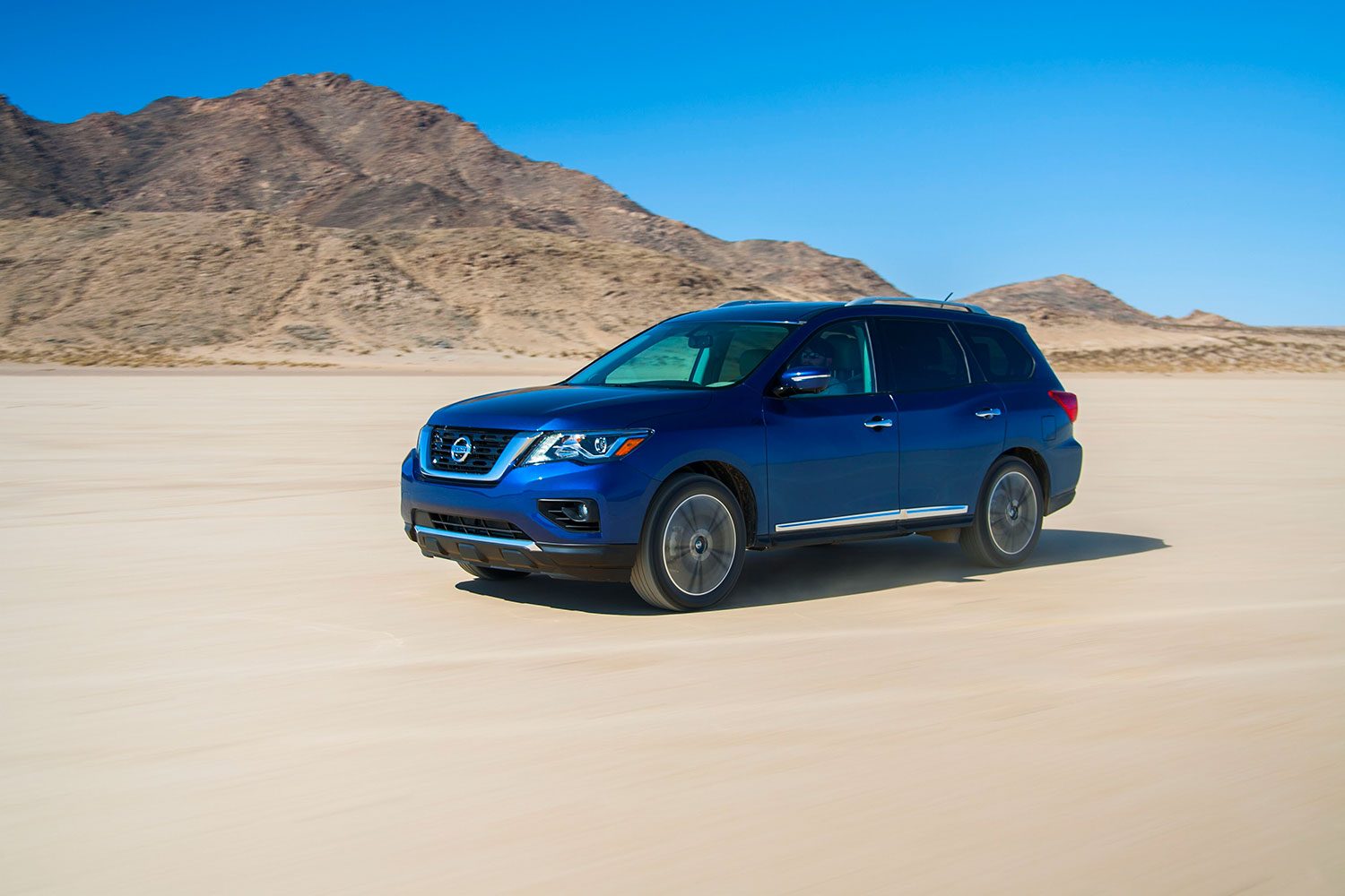 la nissan pathfinder 2017 trae novedades fin de ano 14