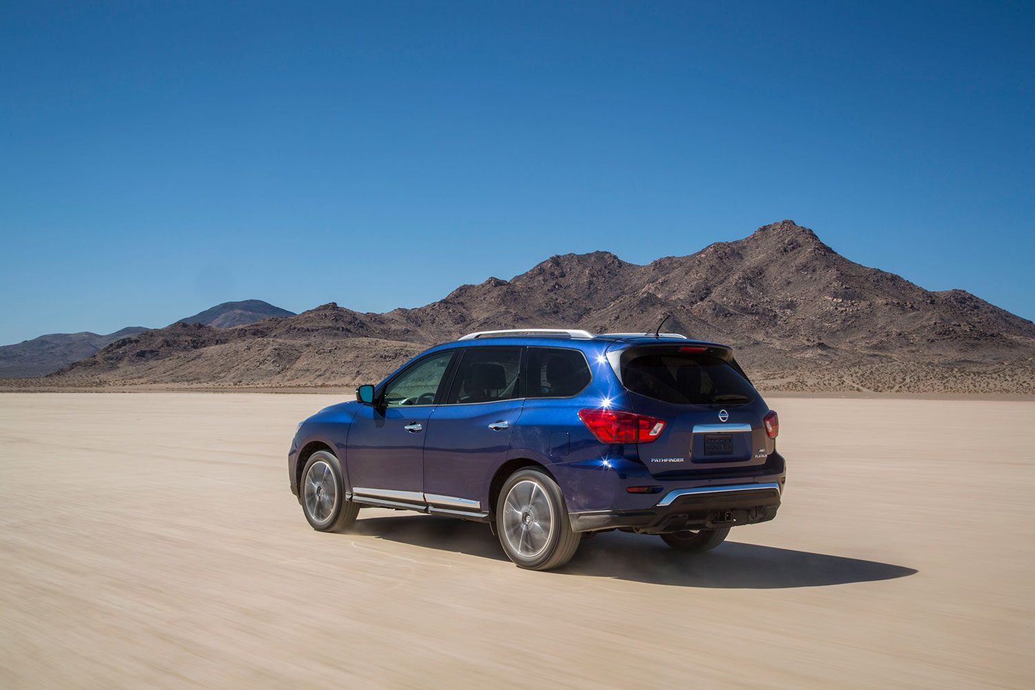 la nissan pathfinder 2017 trae novedades fin de ano 15