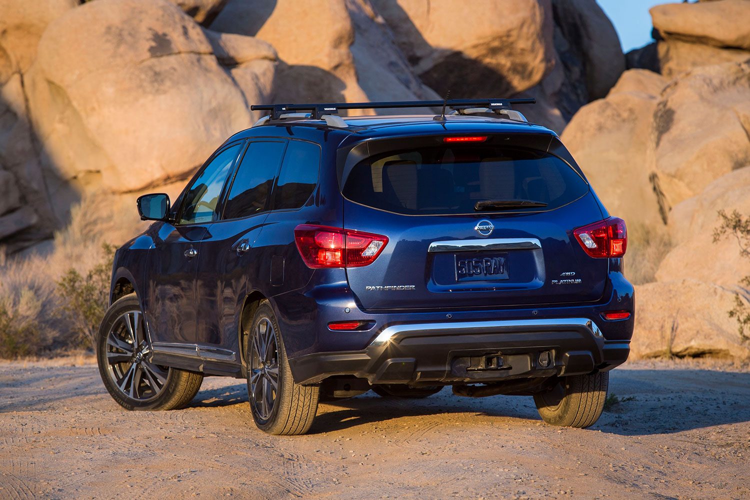 la nissan pathfinder 2017 trae novedades fin de ano 9