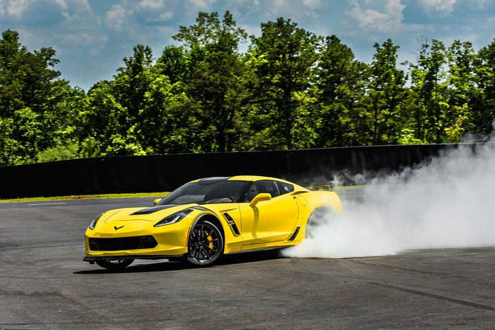 chevrolet corvette grand sport 2017 13 720x720