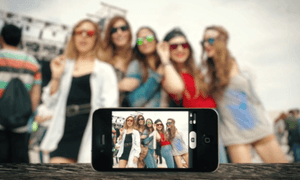 weon las gafas de sol para hacer los mejores selfies 8183f2e1e9c8cd7d48e80dd4c2881e10 original