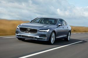 location-front-quarter-volvo-s90-mussel-blue-970x647-c