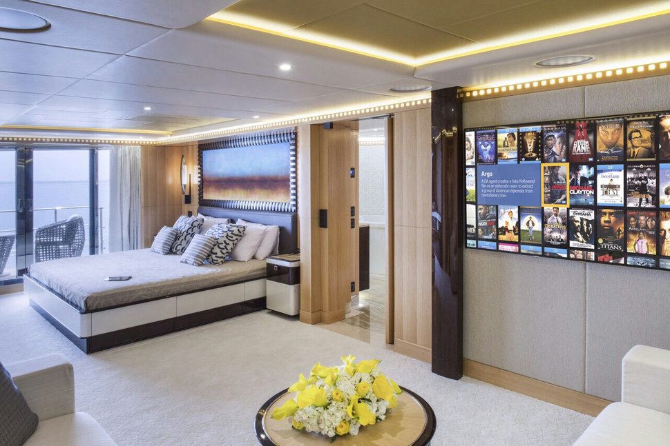 el majesty 155 es una autentica casa de lujo en altamar superyacht 0005 970x647 c