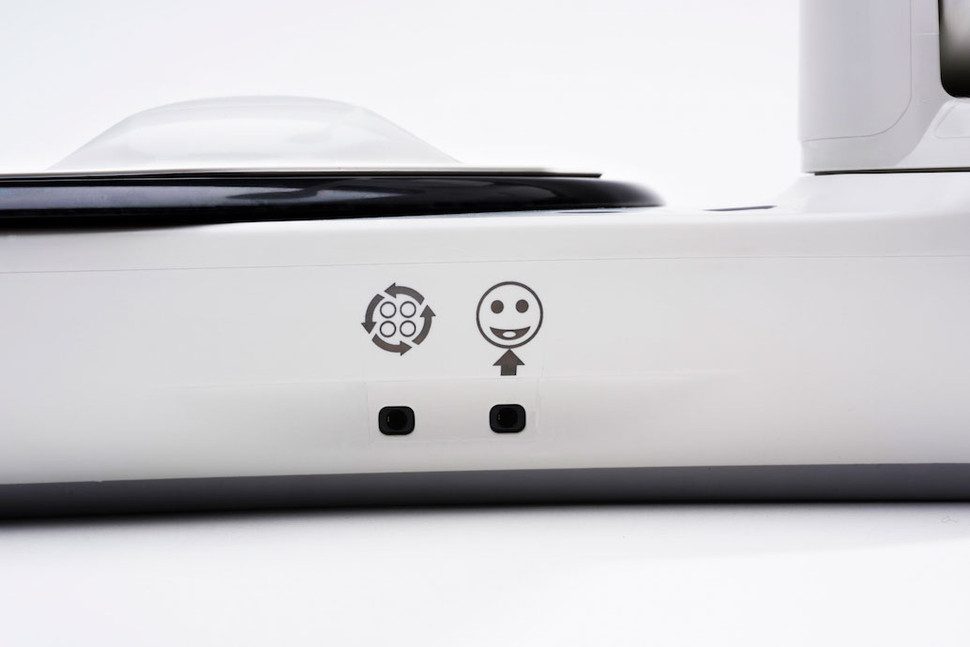 obi es un robot que alimenta a la gente con discapacidad 7 970x647 c