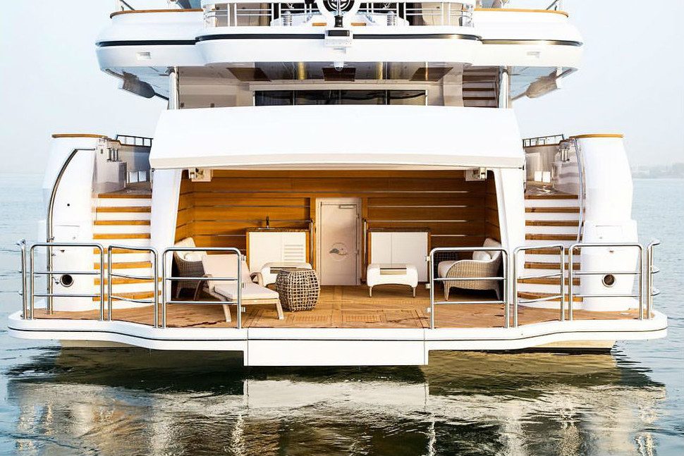 el majesty 155 es una autentica casa de lujo en altamar superyacht 8 970x647 c