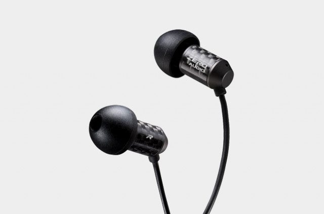 zero-audio-carbo-basso-35-640x640