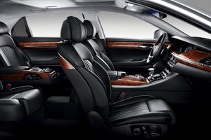 2017-genesis-g90-interior-20-970x647-c