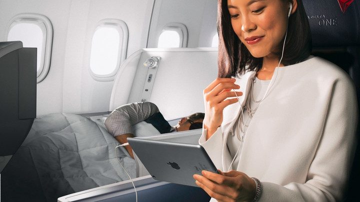 777-200lr-seat-720x720