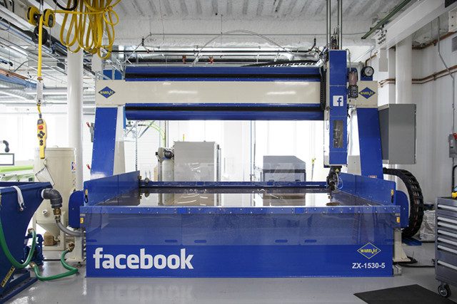 area 404 el laboratorio donde facebook construye futuro 5 axis water jet 640x427 c