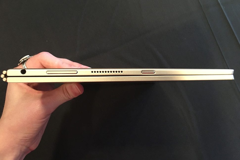 lenovo yoga book teclado tactil handson 09 970x647 c