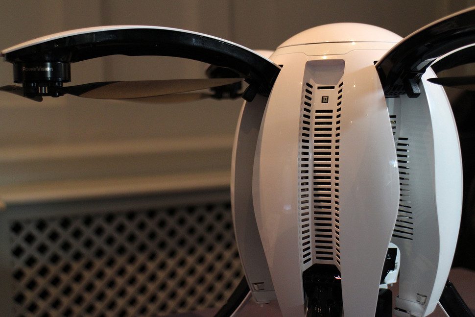 poweregg drone forma huevo powervision 0009 970x647 c