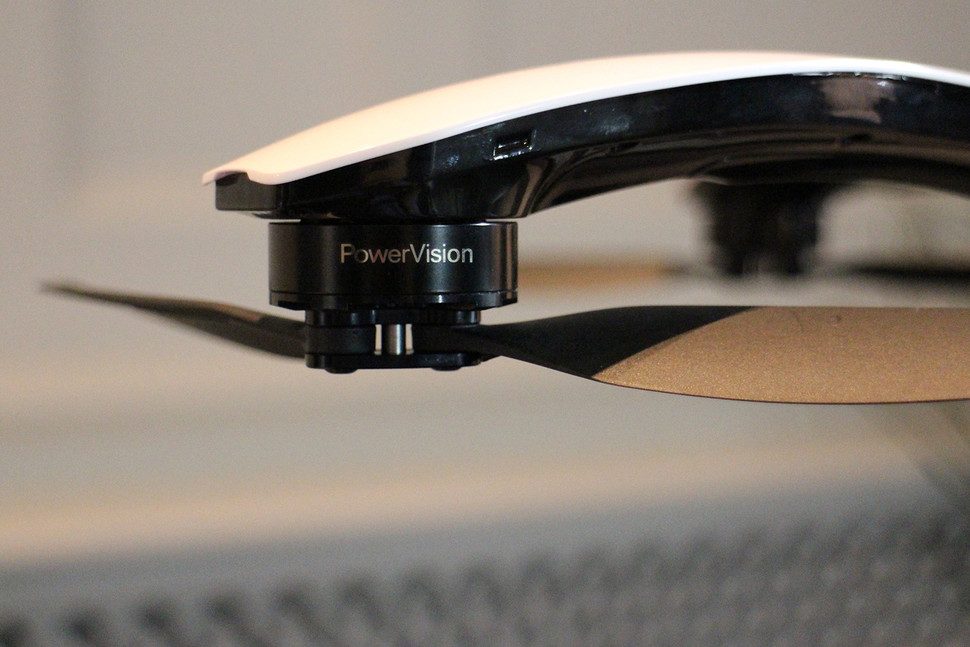 poweregg drone forma huevo powervision 0010 970x647 c