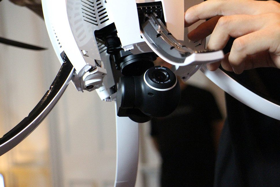 poweregg drone forma huevo powervision 0016 970x647 c