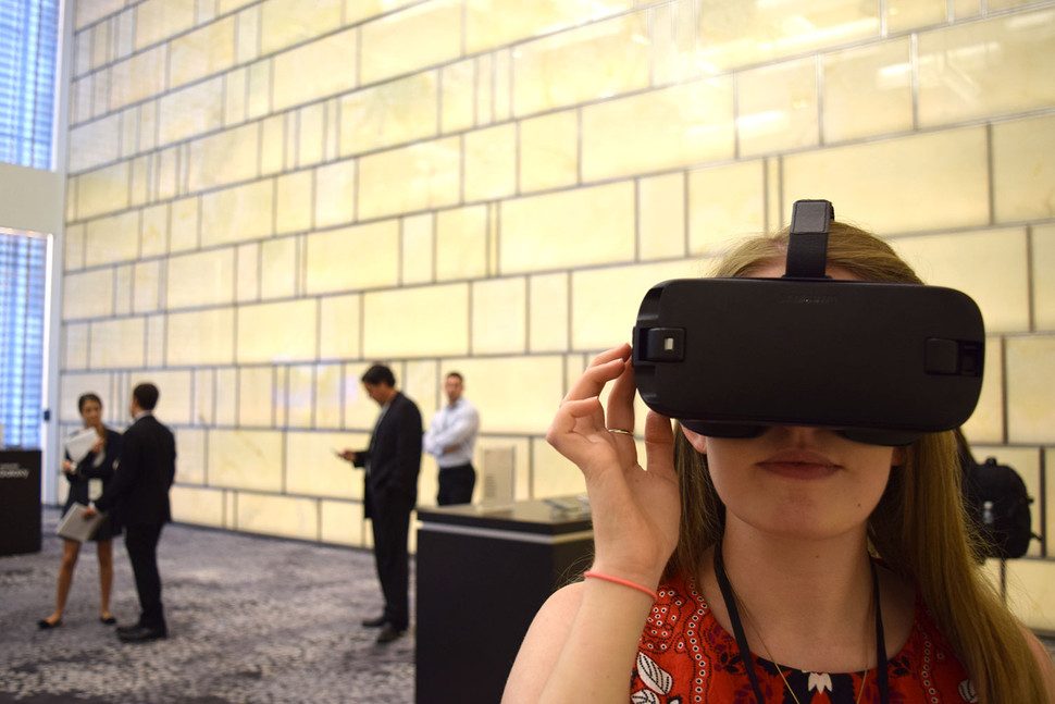 asi nuevo samsung gear vr 2016 2 3 970x647 c