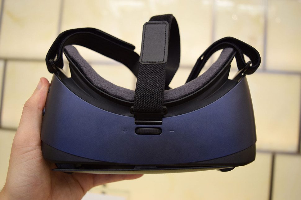 asi nuevo samsung gear vr 2016 2 top 970x647 c