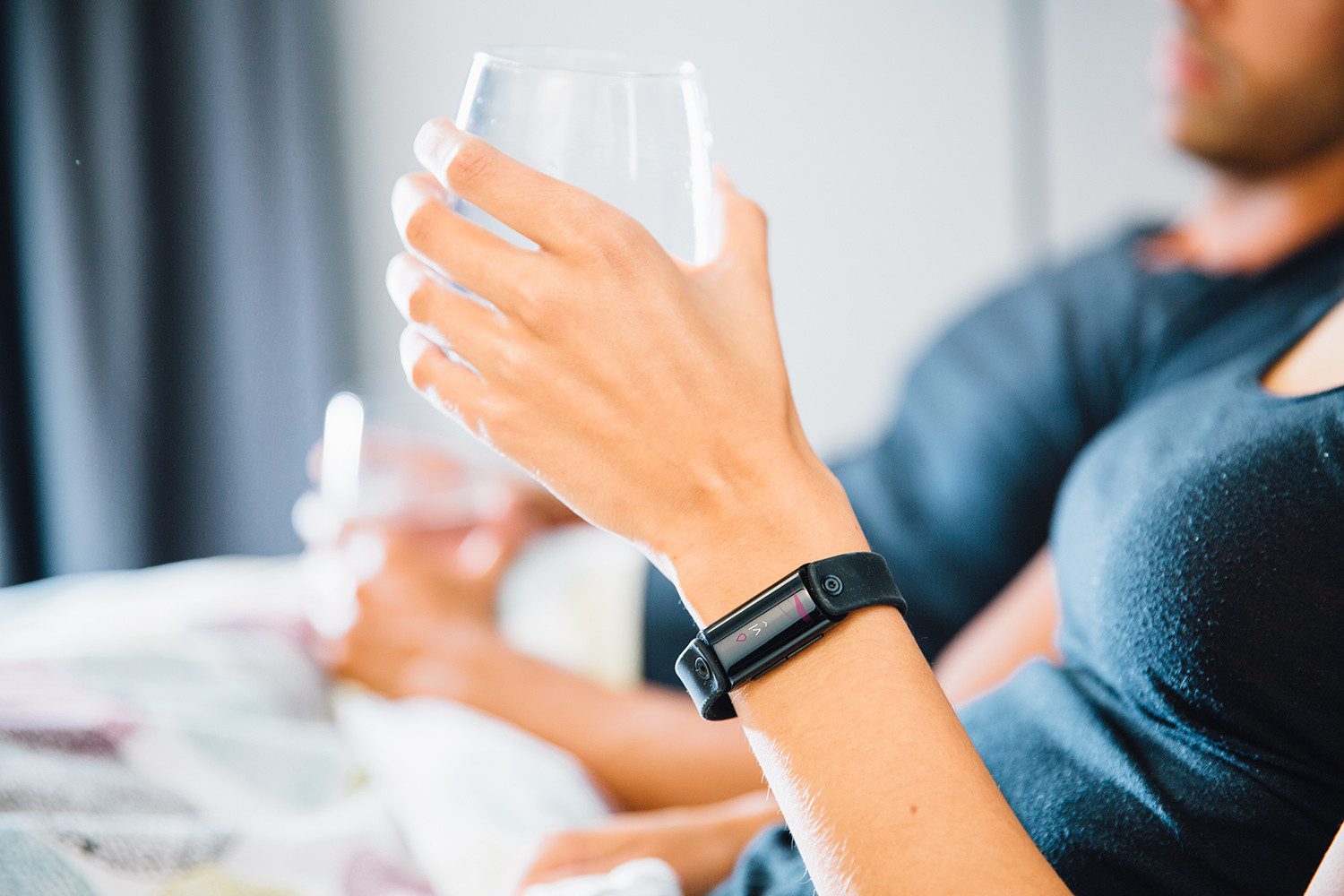 el wearable lvl calcula la hidratacion en tiempo real 160818 frog yoga bedroom 6223 screens 1500x1000