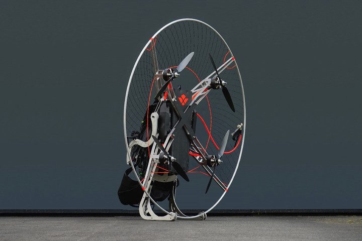 revolt 1 es la primera maquina voladora personal drone 7 720x480 c