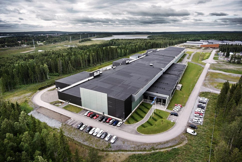 facebook servidores suecia data center exterior 3 970x647 c