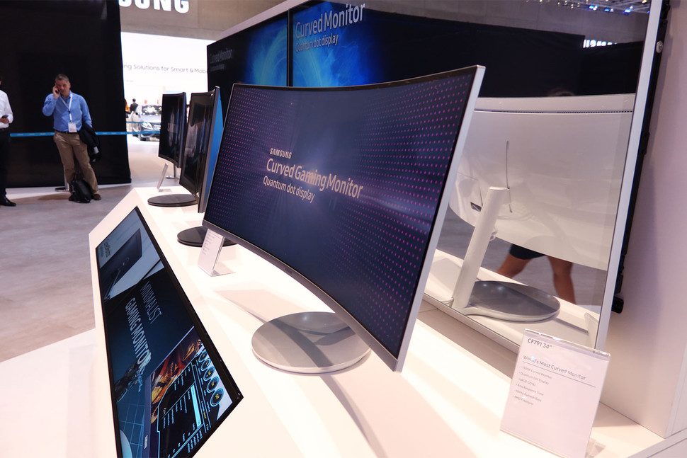 samsung monitores videojuegos ifa 2016 samsungcf791 02 970x647 c