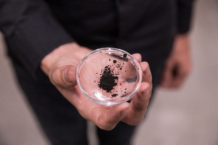 beijing instala torre purifica aire studio roosegaarde smog free project 0018 720x480 c