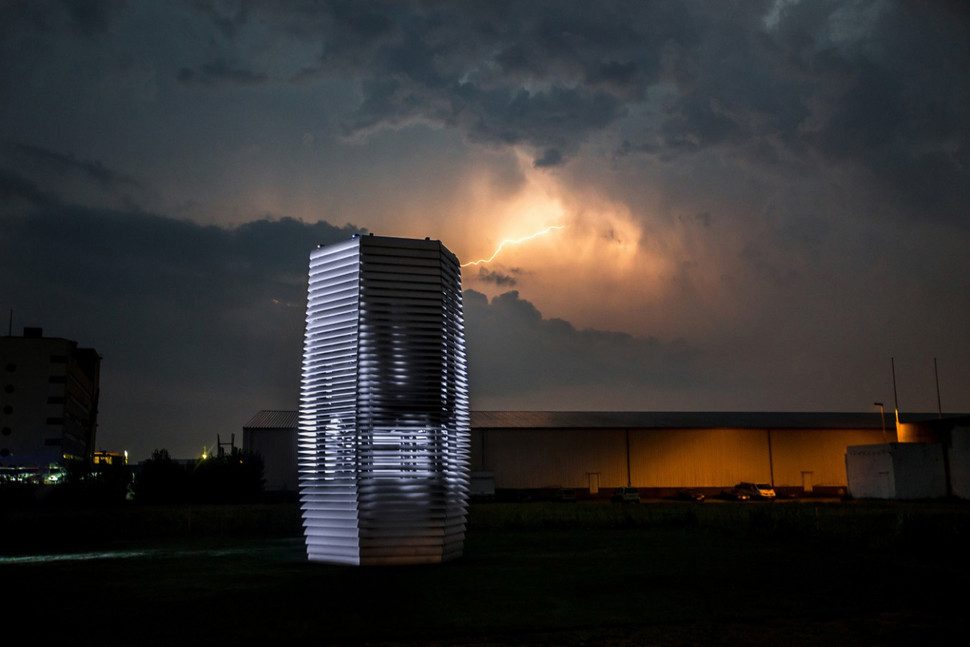 beijing instala torre purifica aire studio roosegaarde smog free project 0025 970x647 c