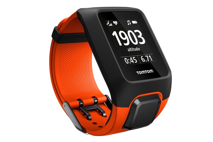 tomtom lanza tres wearables ifa adventurer 720x720