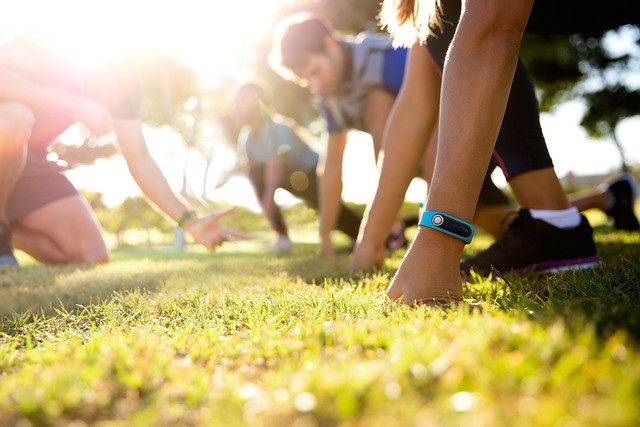 tomtom lanza tres wearables ifa touch lifestyle azureblue right 03 640x0