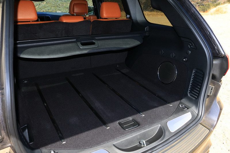 jeep presenta grand cherokee srt 2017 0012 800x533 c