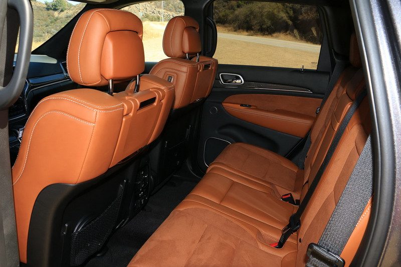 jeep presenta grand cherokee srt 2017 0013 800x533 c