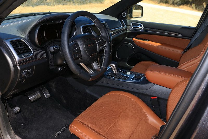 jeep presenta grand cherokee srt 2017 0014 800x533 c